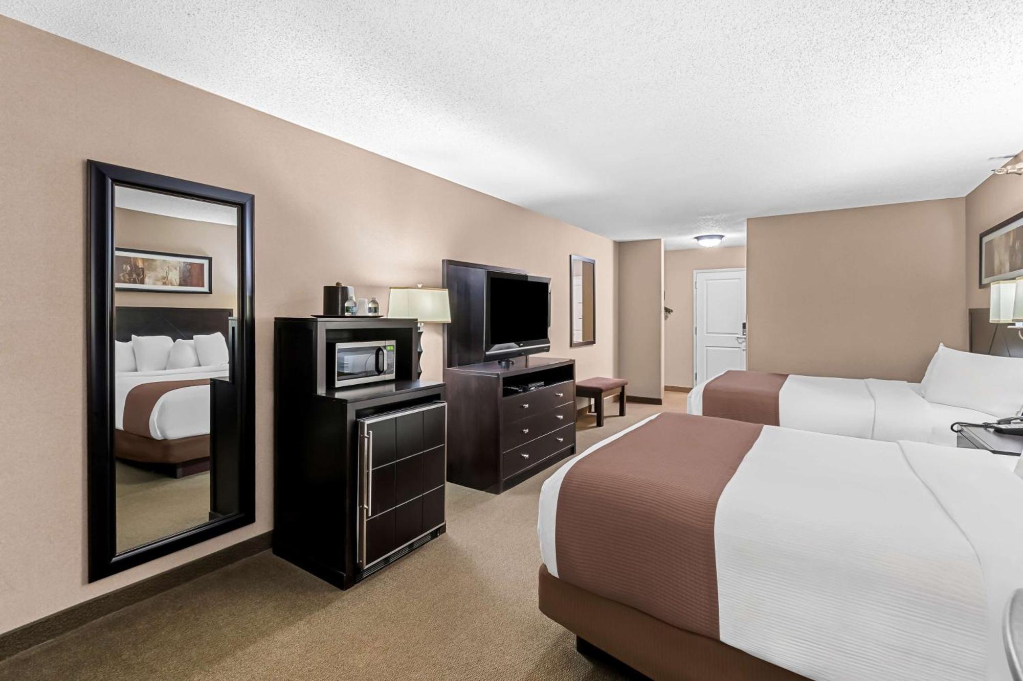 Heartland Inn & Suites, Surestay Collection By Best Western Park Rapids Bagian luar foto