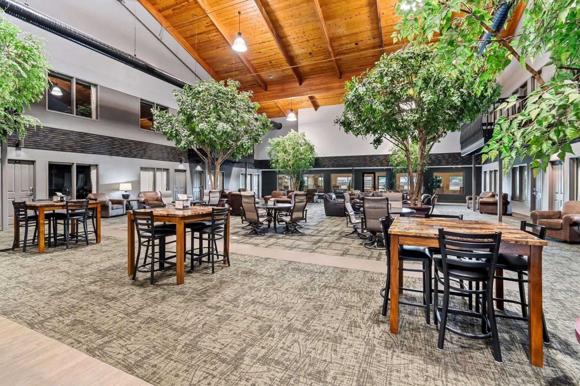 Heartland Inn & Suites, Surestay Collection By Best Western Park Rapids Bagian luar foto